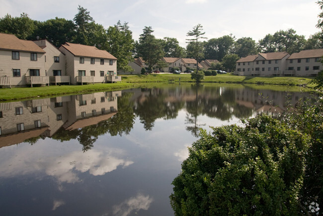 Building Photo - Nashua Investors Rental