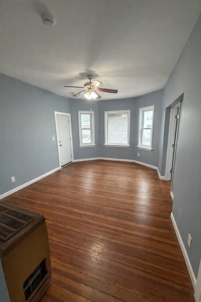 Photo - 50 Haffards St