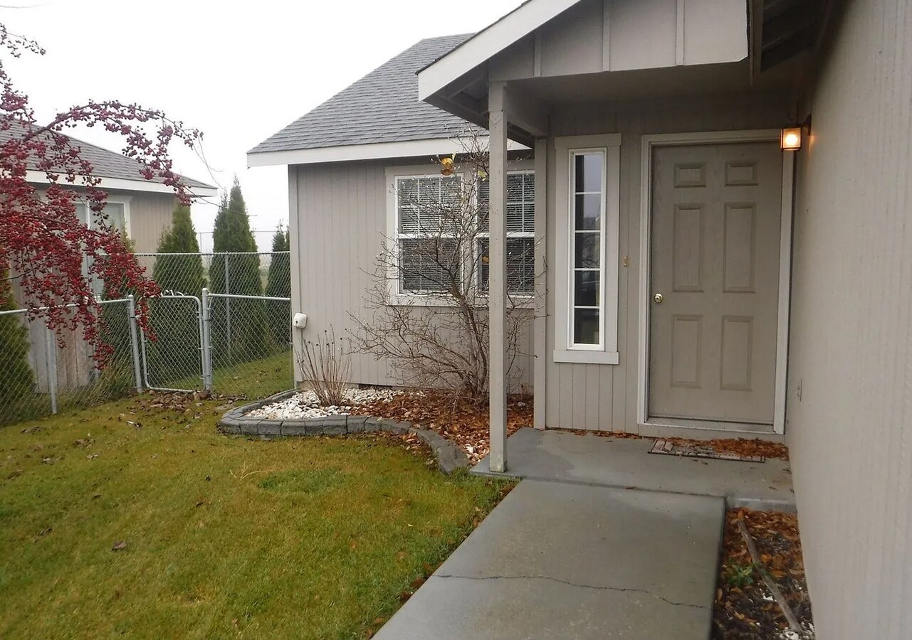 Photo - Cute 3 Bed 2 Bath Home!