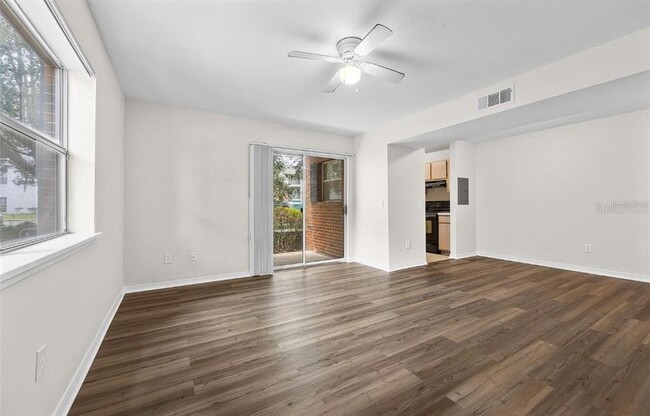 Photo - 2360 SW Archer Rd Condo Unit 401
