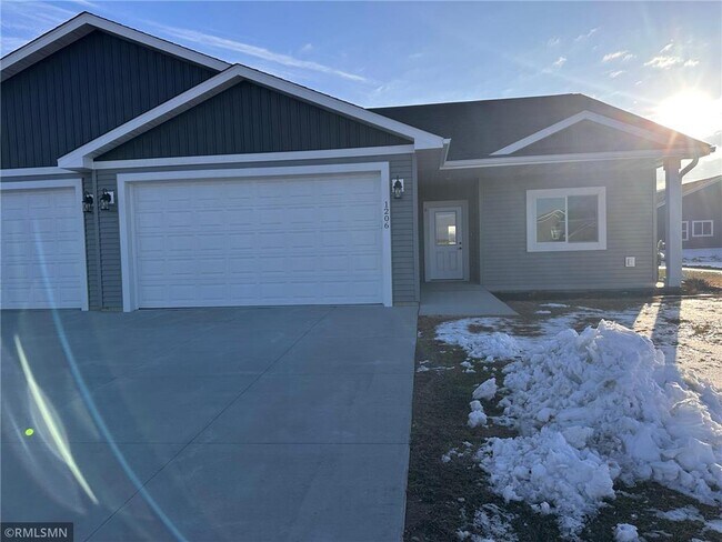 Photo - 1206 Poppy Ct