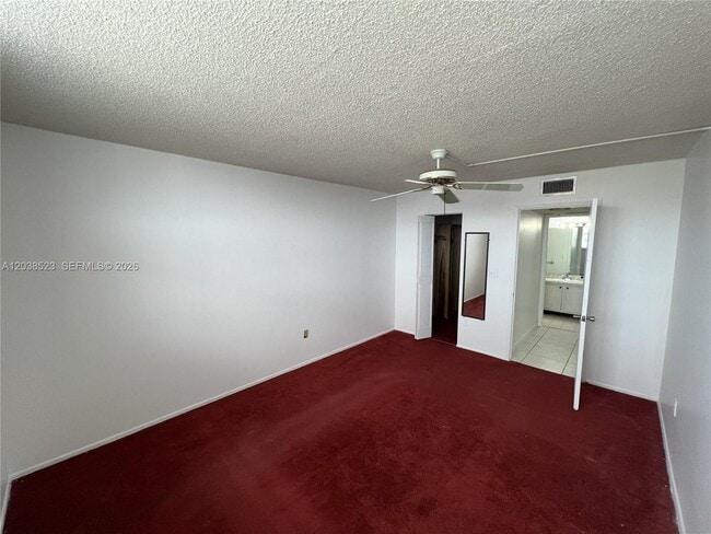 Photo - 920 NE 169th St Unit 504