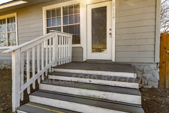 Photo - 2114 Jupiter St