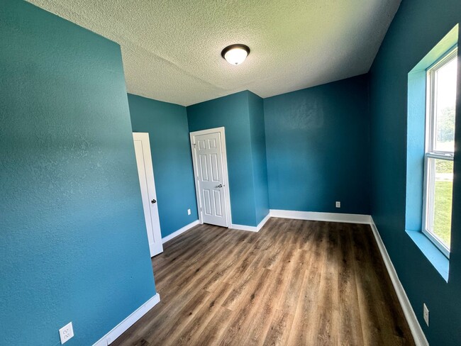 Photo - Cute 2 bedroom house in Rock Island