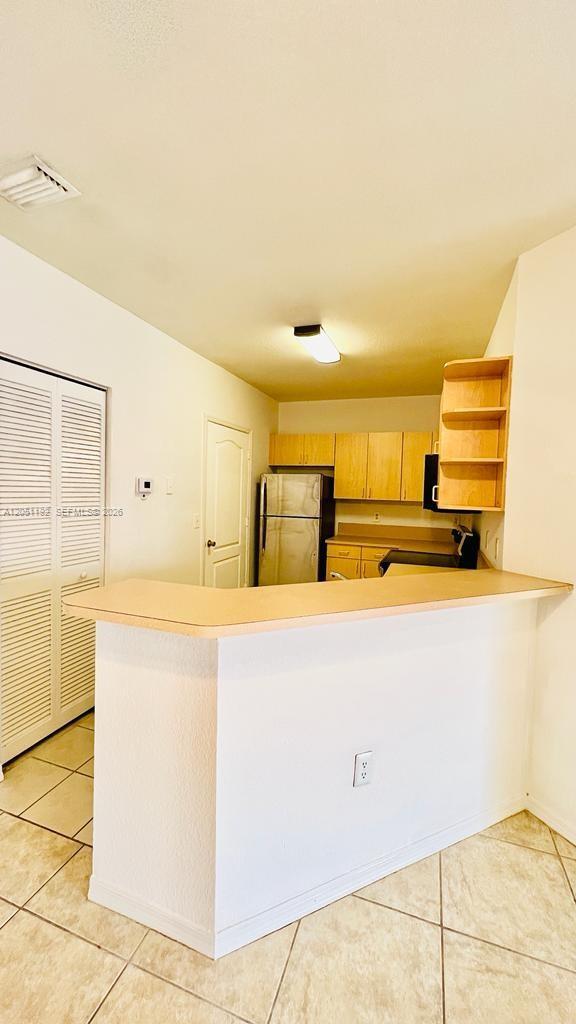 Photo - 116 SW Peacock Blvd Unit 9-206