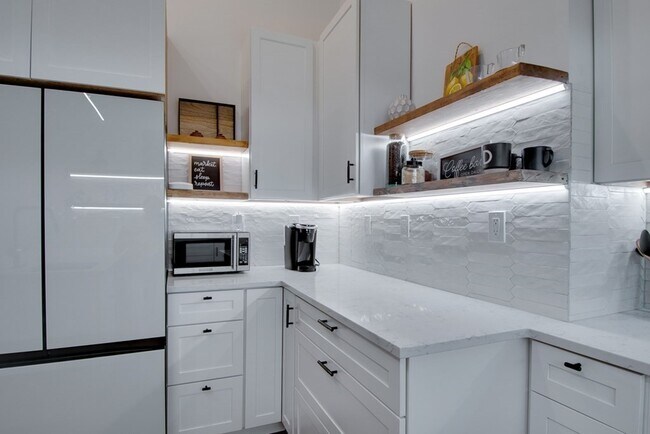 Photo - 1 Summer St Unit 4A