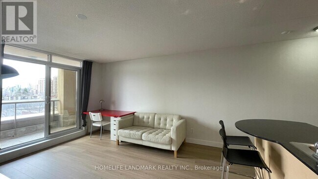 Photo - 18 Kenaston Gardens Unité 501