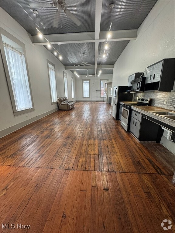 Building Photo - 616 Main St Unit 3B Rental