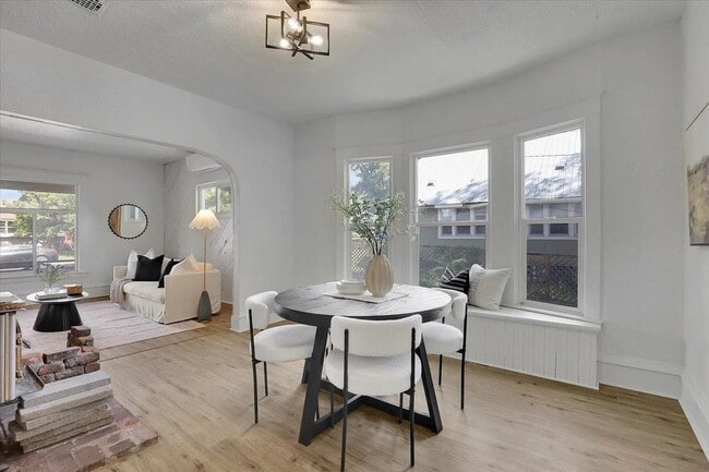 Photo - Updated Single Family home for Rent! - 3 Bedroom, 1.5 Bathroom Located in Spokane!