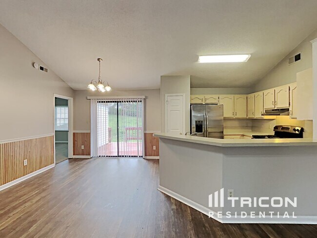 Photo - 14923 Forest Mist Way