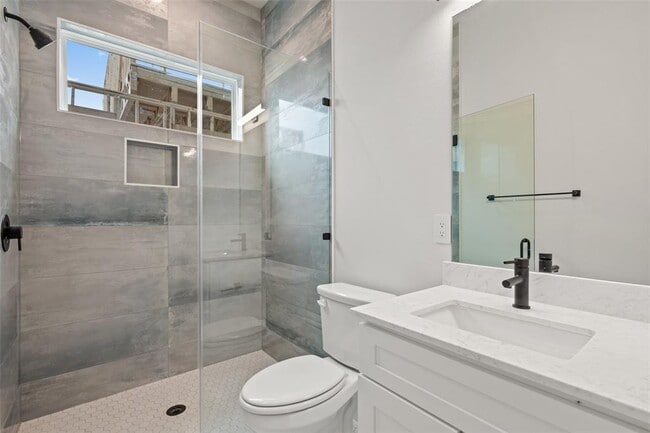 Photo - 2713 Bristol Dr