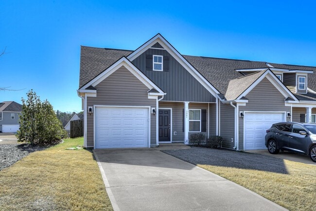 Photo - 2 Bed/ 2 Bath Townhome - 7 Minutes from Fort Gordon!