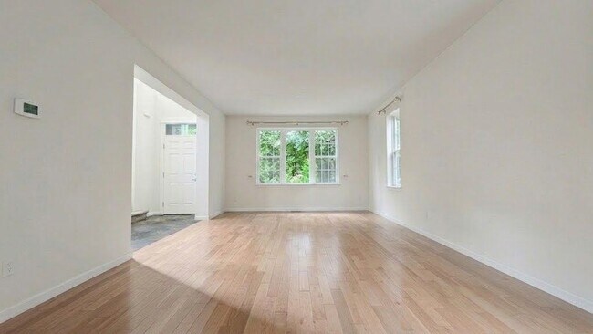 Photo - 18200 NE 110th St