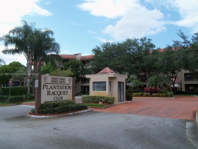 Photo - 10551 W Broward Blvd Unit 209