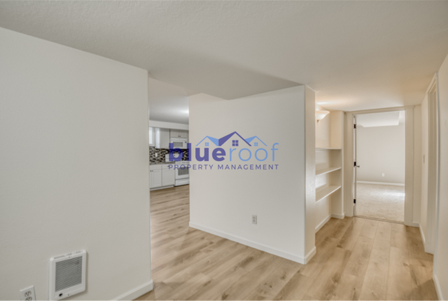 Photo - 10626 NE Knott St