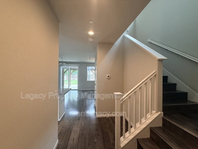 Photo - 4426 Dry Creek Rd