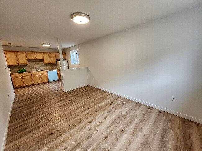 Photo - 355 Prince St Unit 7