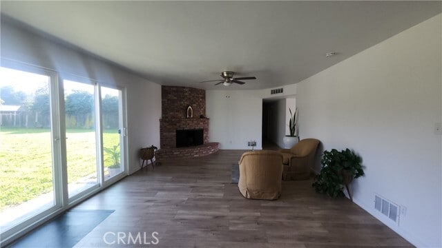 Photo - 6016 Ashwood St