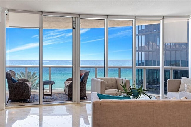 Building Photo - 17201 Collins Ave Unit 805