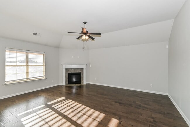 Photo - 2805 S Cherry Dr