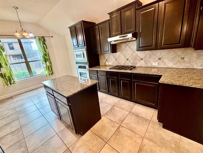 Photo - 2501 Speidel Dr