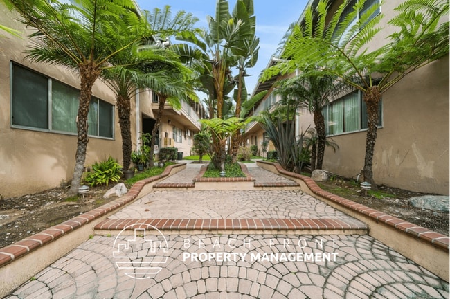 839-845 Glenway Drive - 839-845 Glenway Drive Apartamentos
