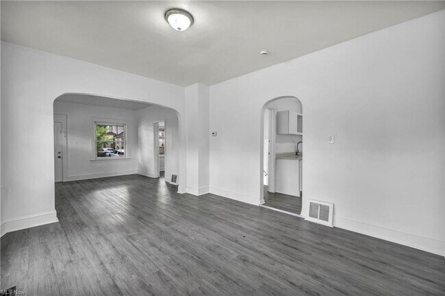 Photo - 4302 W 30th St Unit DN