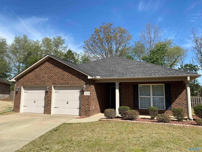 Photo - 128 Somerset Park Dr