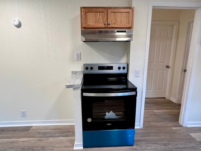 Photo - 904 Wilson St