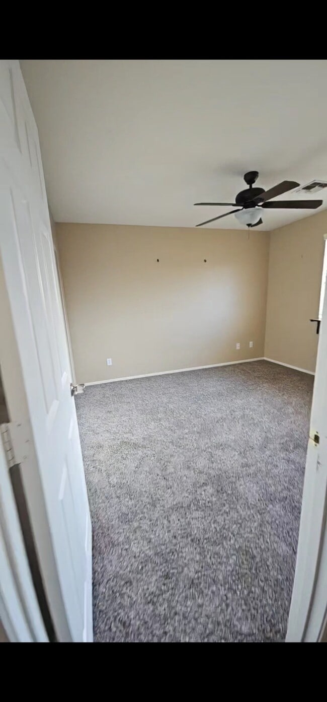 Photo - 1081 S 225th Ave