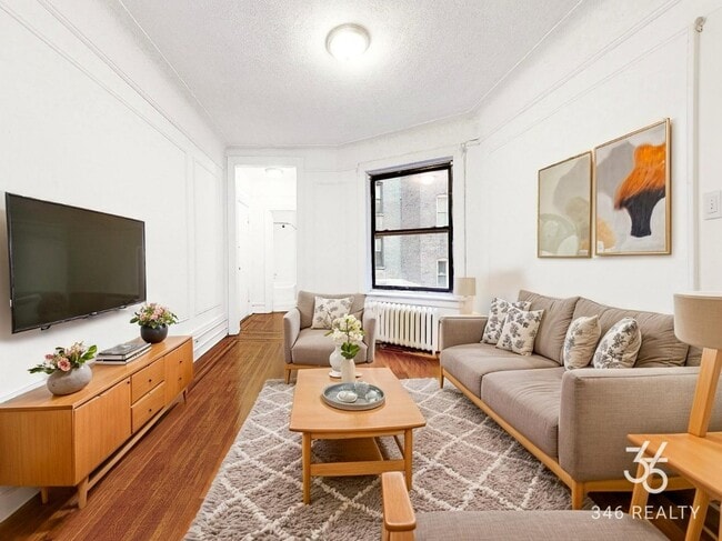 Building Photo - Seaman Avenue