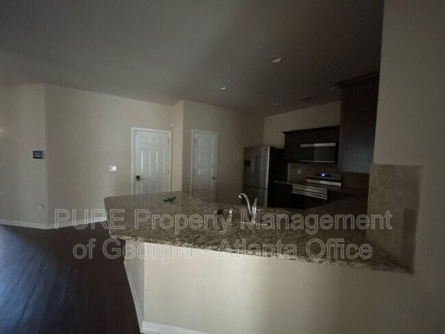 Photo - 156 Sunland Blvd