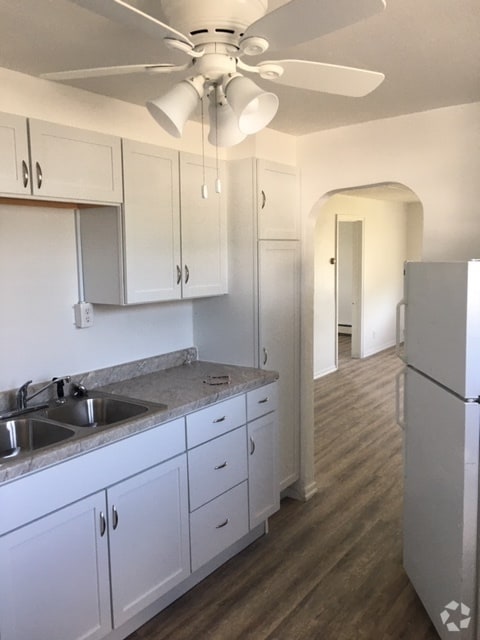 Building Photo - 1330 N Cole St Unit 1330 N. Cole Rental