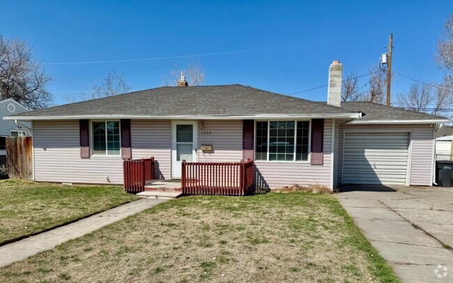 Building Photo - 1280 Cathryn Ave Rental