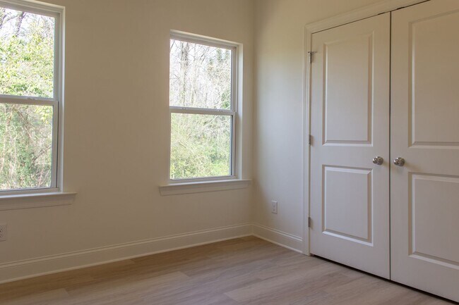 Photo - 5391 Toano Rd