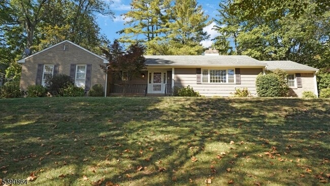 Photo - 174 S Mountain Ave