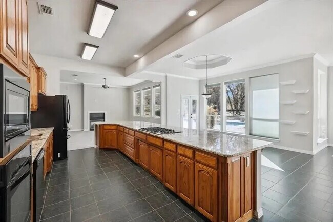 Photo - 6116 Country Hills Ct