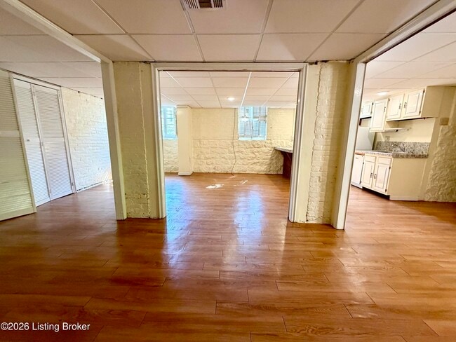 Photo - 500 Belgravia Ct Unit 4