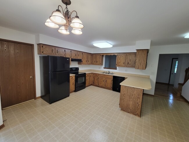 Photo - 1049 S Imperial Dr