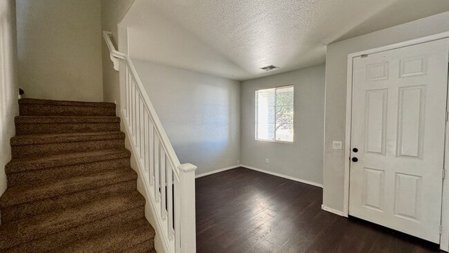 Photo - 1221 E Chambers St