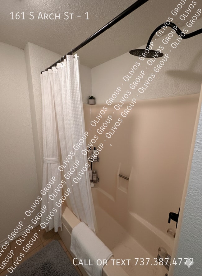 Photo - 161 S Arch St