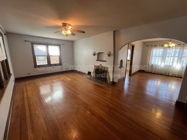 Photo - 343 S Clarkson St