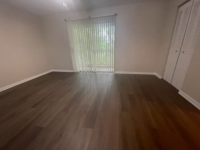 Photo - Updated 3 bed / 2.5 bath Townhome in Prime Gainesville Location