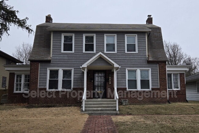 Building Photo - 2315 Kensington Blvd Unit Apt A