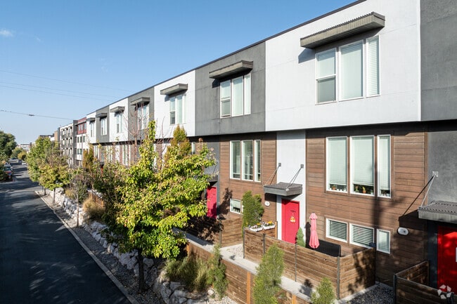 S-Line Townhomes