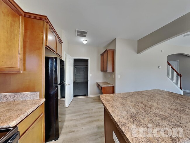 Photo - 287 Highland Falls Blvd