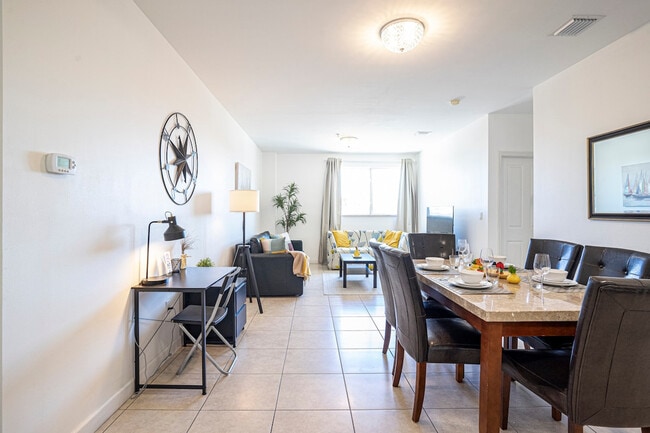 Photo - 2280 SW 32nd Ave Unit SI ID1056257P