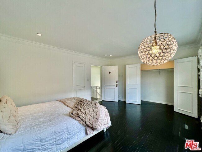 Building Photo - 1728 El Cerrito Pl Unit 1728 Rental