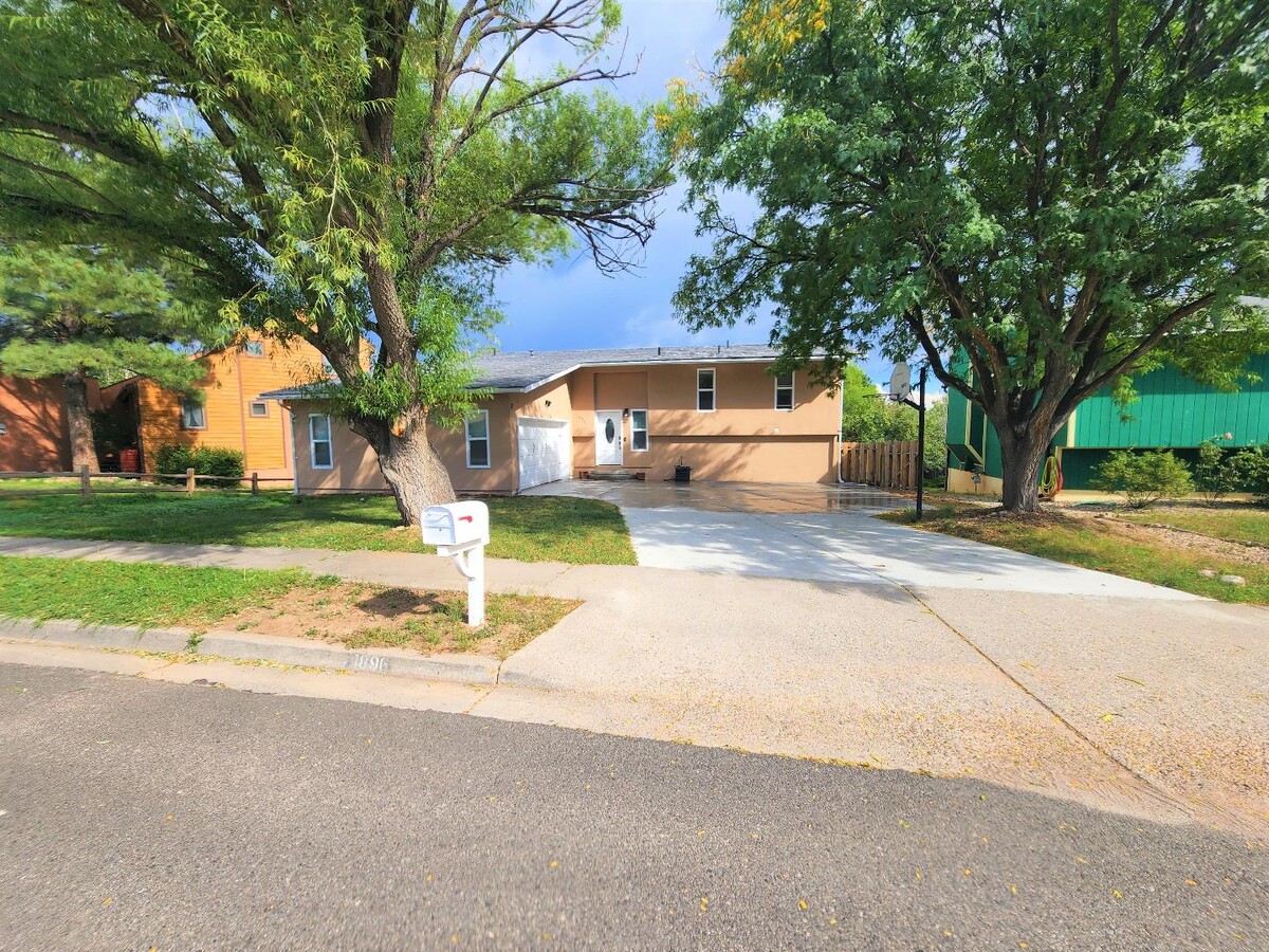 Photo - 1896 Camino Manzana