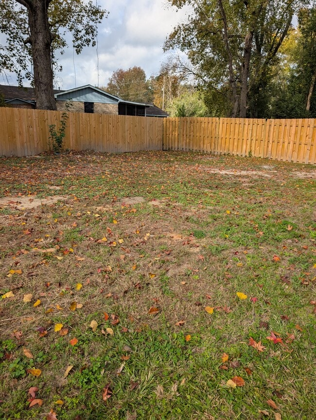 Photo - 809 Welworth St